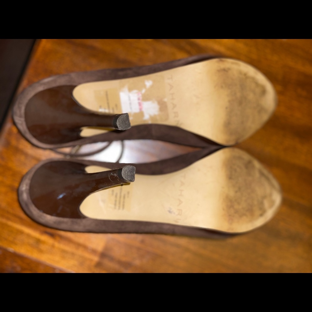 Tahari - Picture 4 of 5